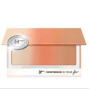 IT Cosmetics Confidence in your Glow - shade Instant Nude Glow